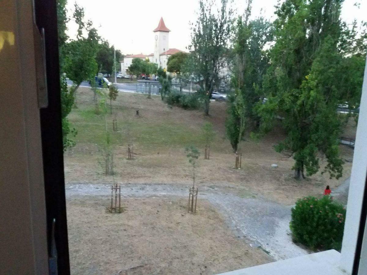 Best House Airport Lisbon Bagian luar foto